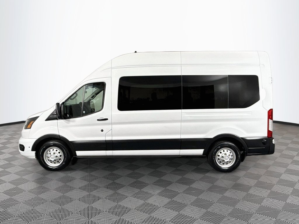 Used 2024 Ford Transit 350 XLT AWD/4WD image 4