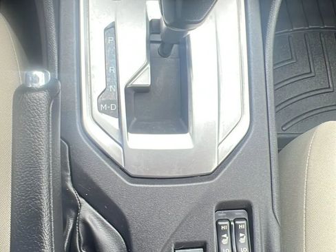 Used 2017 Subaru Impreza 2.0i Premium image 20