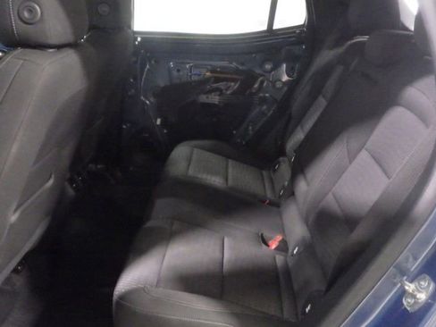 Used 2025 Chevrolet Equinox LT w/ Safety and Technology Package AWD/4WD image 7