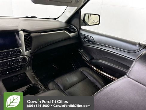 Used 2019 Chevrolet Tahoe LT image 29