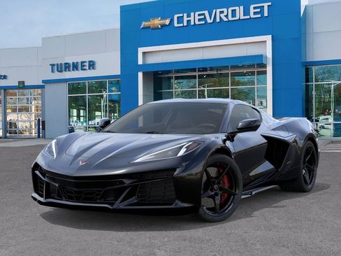 New 2026 Chevrolet Corvette E-Ray w/ Stealth Interior Trim Package AWD/4WD image 6