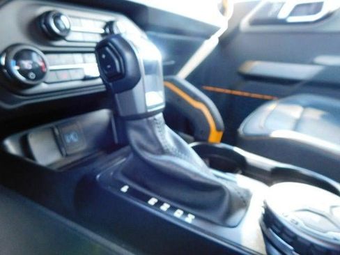 Used 2021 Ford Bronco Badlands image 50