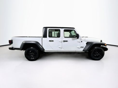 Used 2023 Jeep Gladiator Sport w/ Trailer Tow Package AWD/4WD image 4