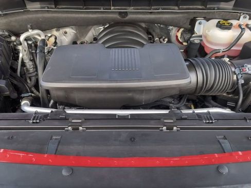 Used 2024 GMC Yukon AT4 w/ Technology Package image 35