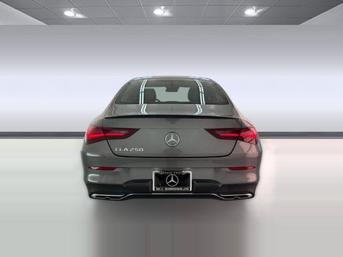 Certified 2026 Mercedes-Benz CLA 250 image 9