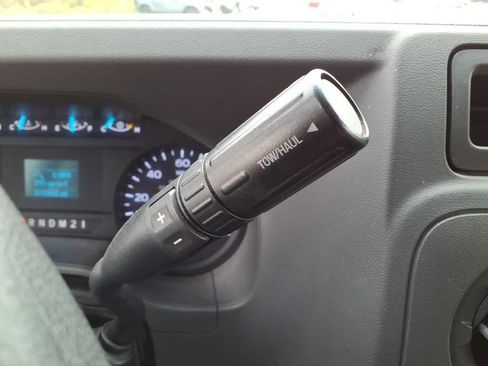 Used 2023 Ford E-350 and Econoline 350 Super Duty w/ Power Windows & Locks Group RWD image 29