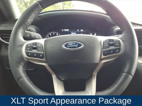 Used 2023 Ford Explorer XLT w/ Equipment Group 202A AWD/4WD image 11