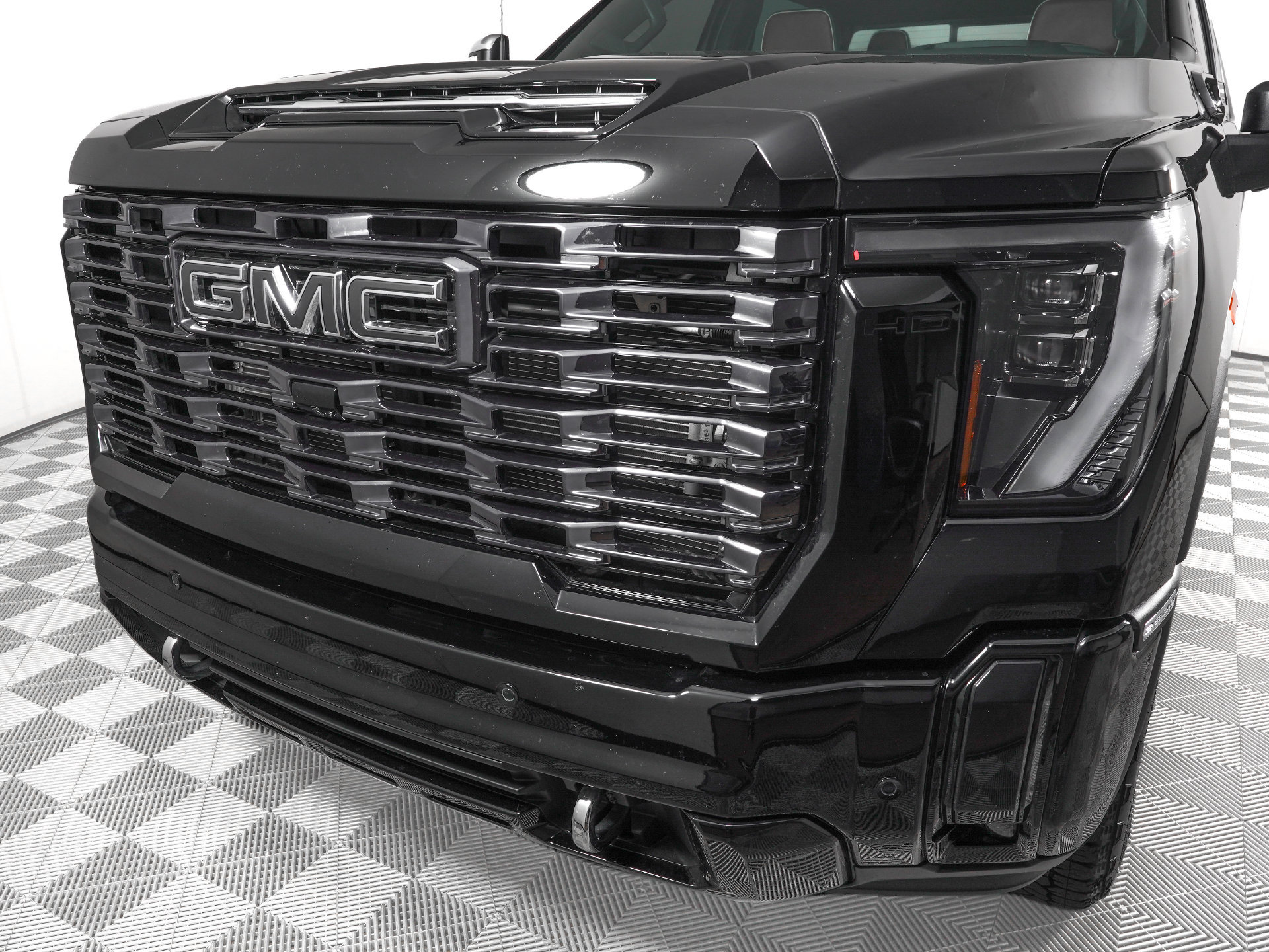 Used 2026 GMC Sierra 2500 Denali Ultimate AWD/4WD image 34