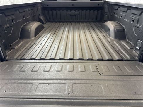 Used 2020 Chevrolet Silverado 2500 LTZ w/ LTZ Premium Package image 27