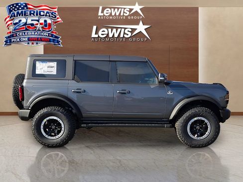 Used 2024 Ford Bronco Outer Banks w/ Sasquatch Package AWD/4WD image 6