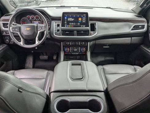 Used 2021 Chevrolet Suburban LT w/ Rear Media and Nav Package image 29