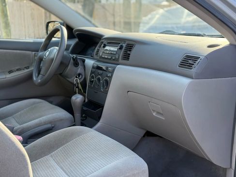 Used 2006 Toyota Corolla S image 26