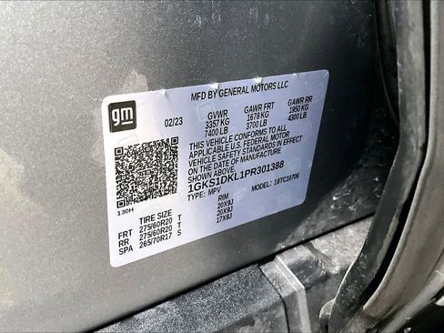 Used 2023 GMC Yukon Denali RWD image 31