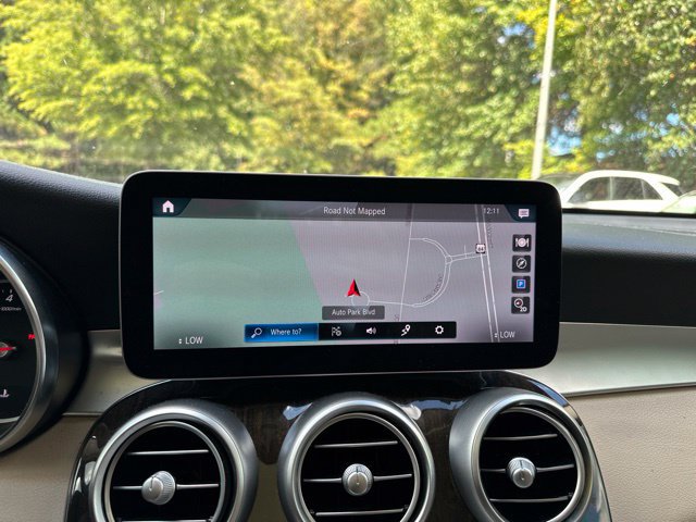 Used 2022 Mercedes-Benz GLC 300 w/ Multimedia Package Lite image 21