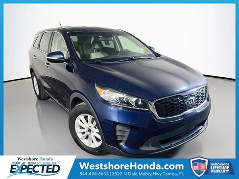 Used 2019 Kia Sorento AWD V6 image 1