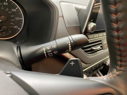 Used 2022 Nissan Altima 2.5 SR image 26