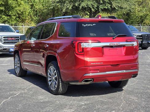 Certified 2023 GMC Acadia Denali w/ Denali Ultimate Package FWD image 6