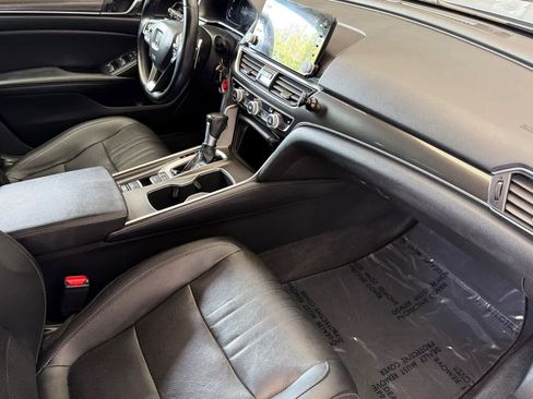 Used 2022 Honda Accord Sport Special Edition image 15
