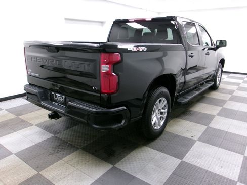 Used 2021 Chevrolet Silverado 1500 Custom w/ LPO, Dark Essentials Package image 12