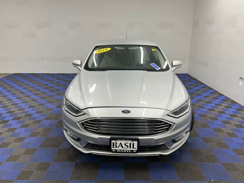 Used 2018 Ford Fusion Titanium image 11
