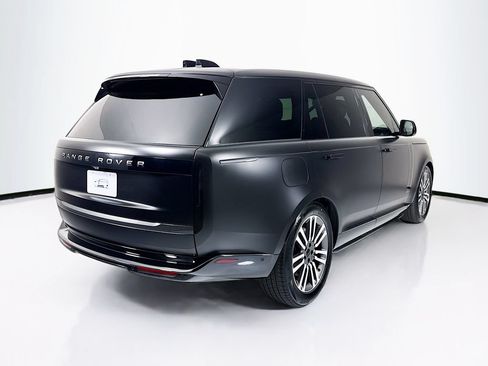 New 2026 Land Rover Range Rover Long Wheelbase SE AWD/4WD image 5