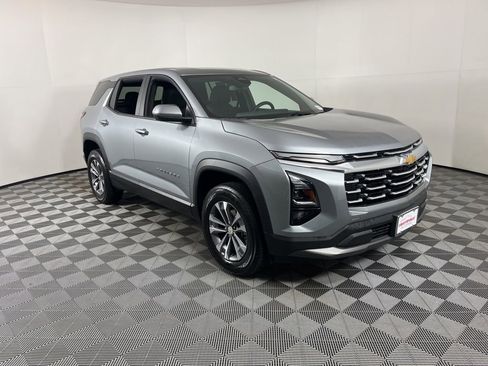 Certified 2025 Chevrolet Equinox LT image 13