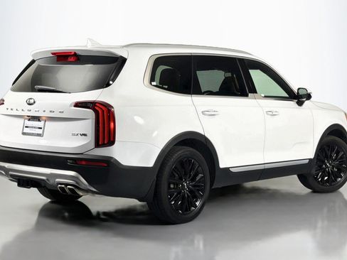 Used 2021 Kia Telluride SX w/ Towing Package FWD image 13