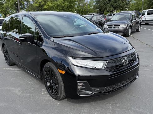Certified 2026 Honda Odyssey Sport-L image 4