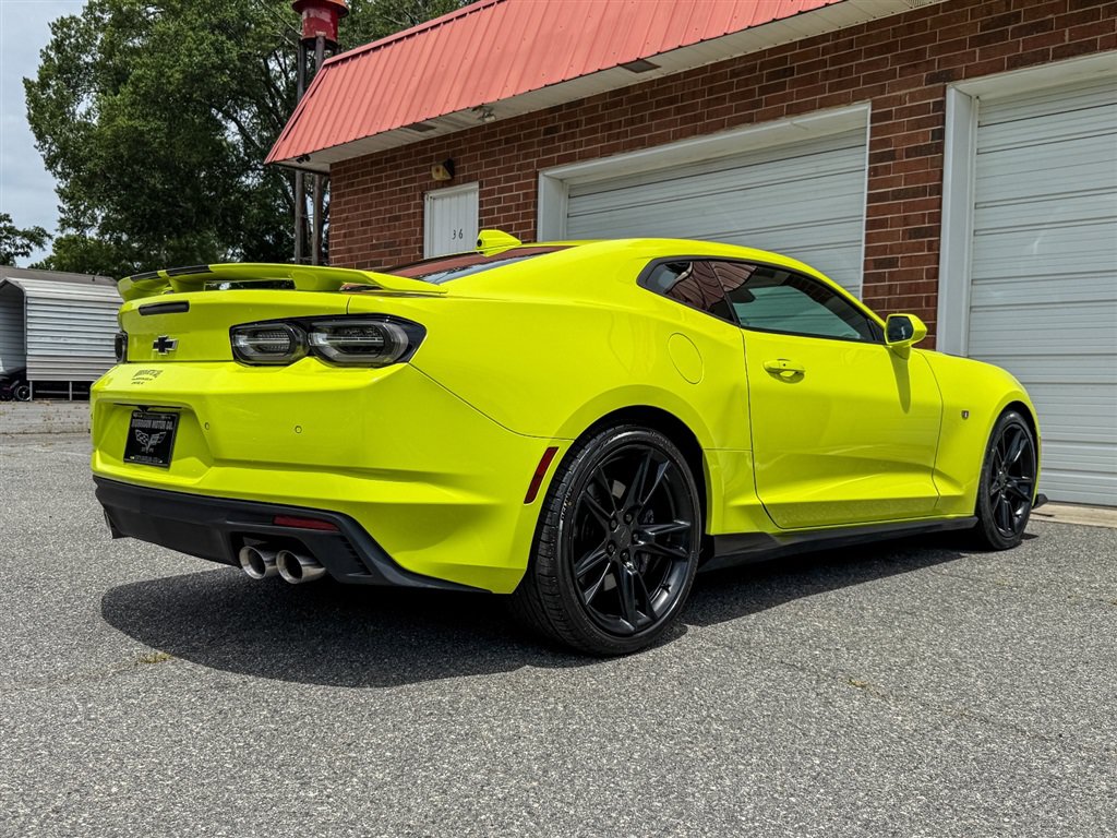 Used 2021 Chevrolet Camaro SS RWD image 41