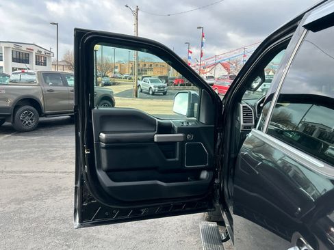 Used 2020 Ford F150 Platinum w/ Equipment Group 701A Luxury image 22