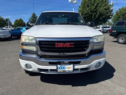 Used 2004 GMC Sierra 2500 SLE w/ Heavy-Duty Power Package RWD image 8