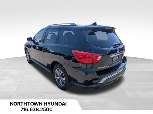 Used 2019 Nissan Pathfinder SL AWD/4WD image 3