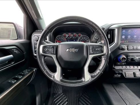 Used 2022 Chevrolet Silverado 1500 RST AWD/4WD image 17