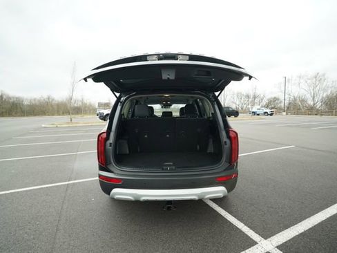 Used 2020 Kia Telluride LX image 16