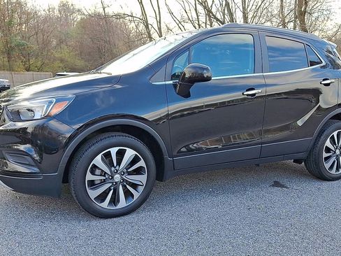 Certified 2022 Buick Encore Preferred w/ Safety Package image 5
