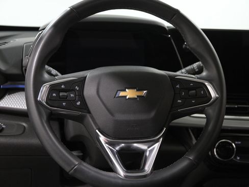 Certified 2024 Chevrolet Trax LT w/ Sunroof Package image 7