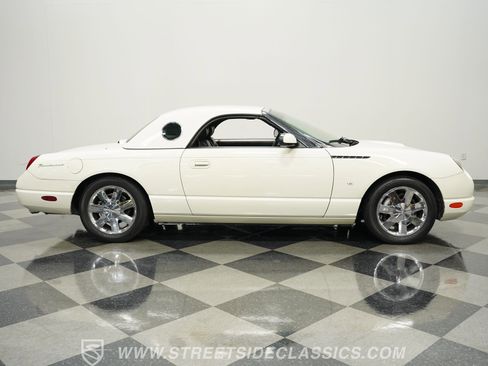 Used 2002 Ford Thunderbird image 14