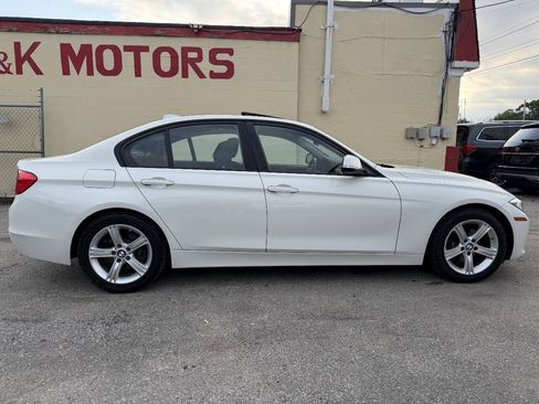 Used 2013 BMW 328i Sedan RWD image 9