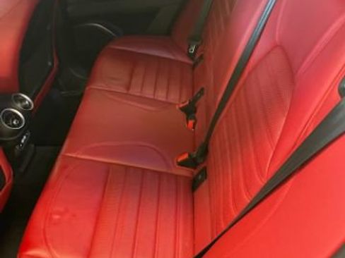 Used 2022 Alfa Romeo Stelvio Sprint image 15