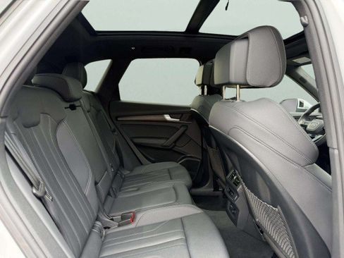 Certified 2025 Audi Q5 e Premium Plus w/ Premium Plus Package AWD/4WD image 28