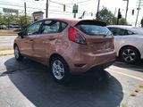 Used 2017 Ford Fiesta SE image 5