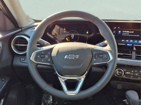 New 2026 Chevrolet Trax ACTIV w/ Driver Confidence Package FWD image 15