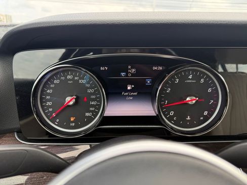 Used 2019 Mercedes-Benz E 300 image 14