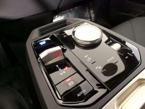 Used 2024 BMW iX xDrive50 image 56