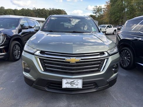 Used 2023 Chevrolet Traverse LT w/ LPO, Floor Liner Package image 2