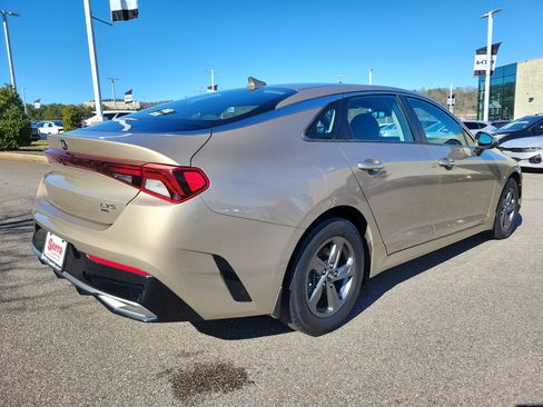 Used 2021 Kia K5 LXS image 23
