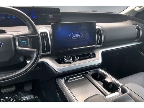 Used 2020 Ford Expedition Max Platinum AWD/4WD image 9