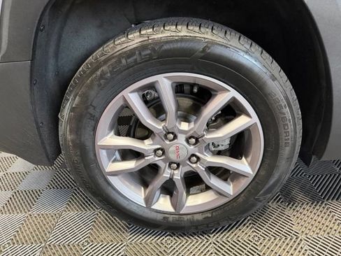 Used 2023 GMC Terrain SLT AWD/4WD image 45