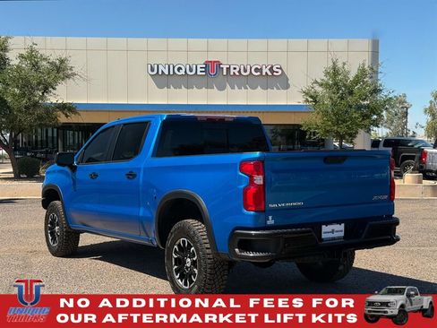 Used 2024 Chevrolet Silverado 1500 ZR2 w/ Technology Package AWD/4WD image 8