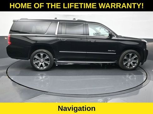 Used 2017 GMC Yukon XL Denali w/ Open Road Package AWD/4WD image 7